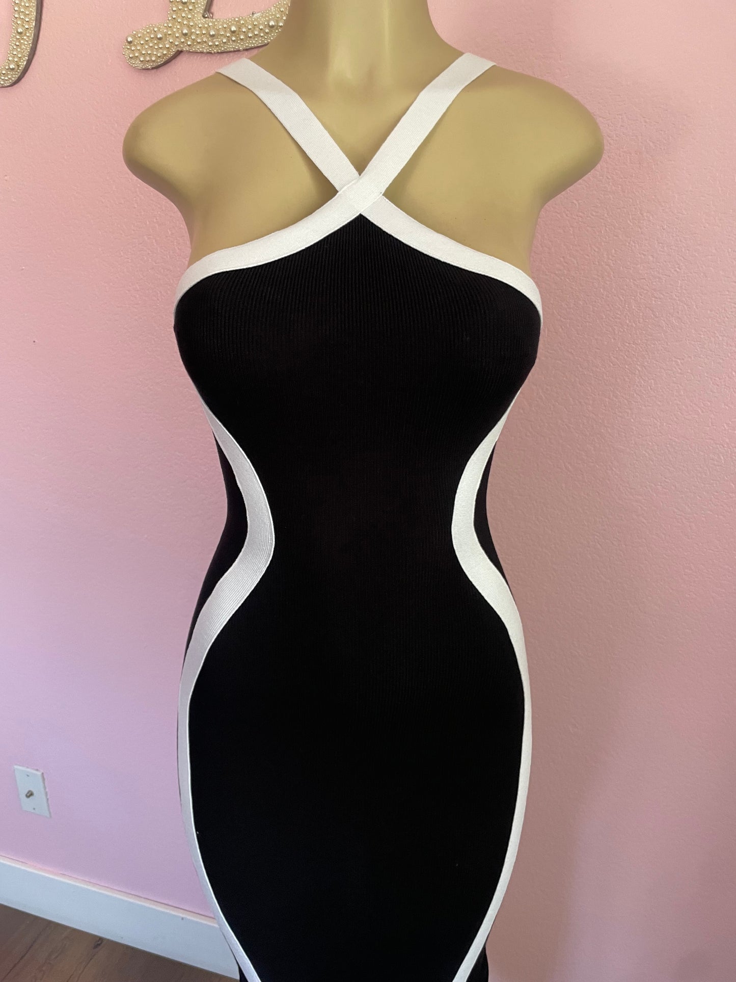 Victoria Midi Dress