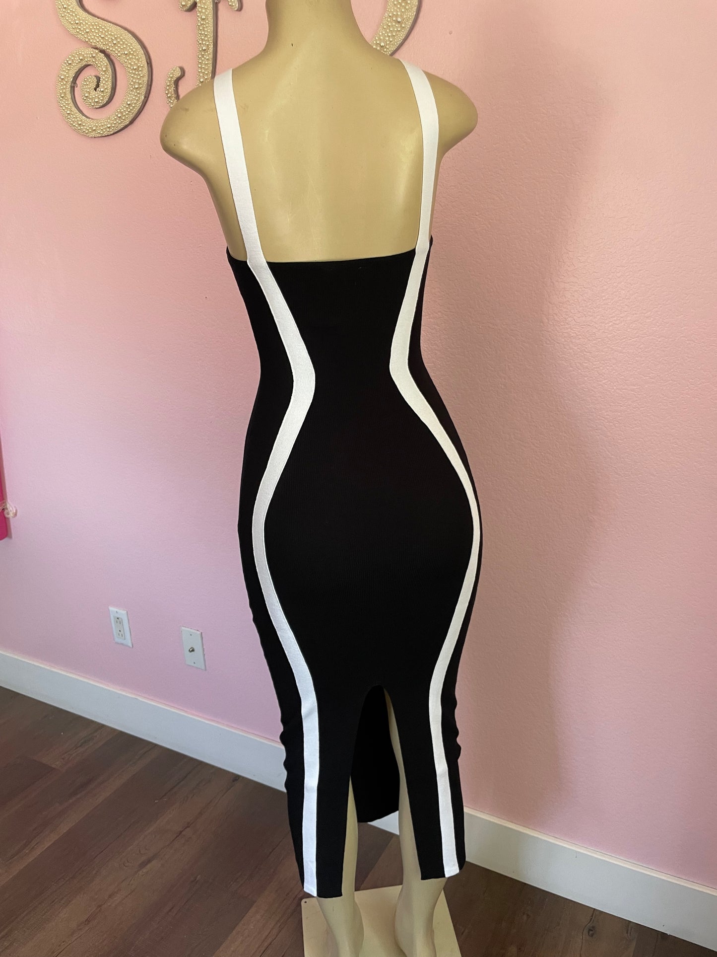 Victoria Midi Dress