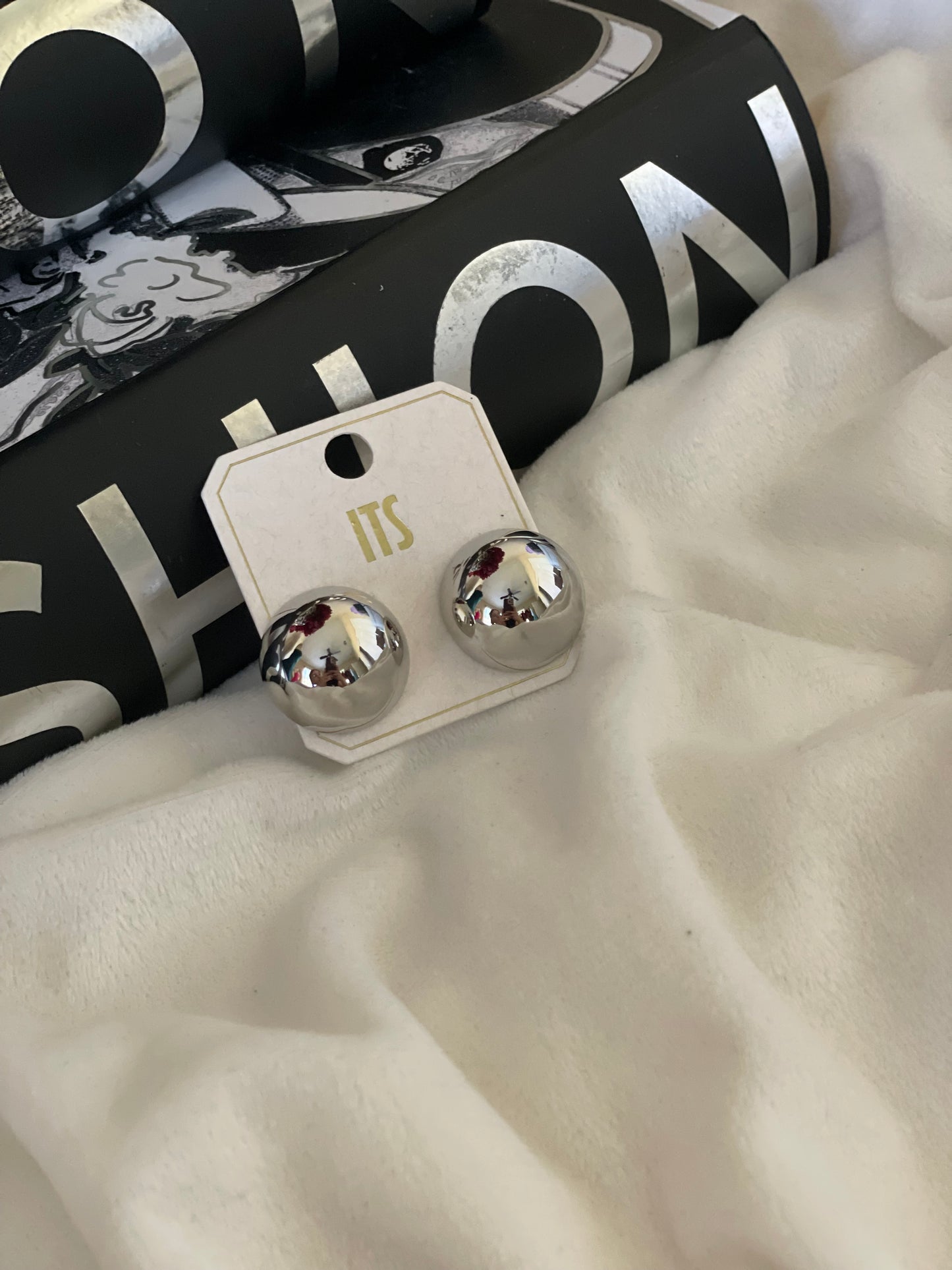 Dome Stud Earrings